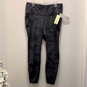 All In motion camo black leggings XL with tags